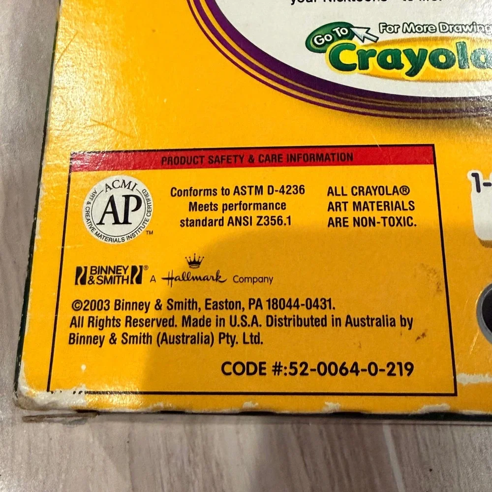 Vintage Crayola 64 Crayon Box w/ Sharpener Nickelodeon‎ Binney & Smith dandelion